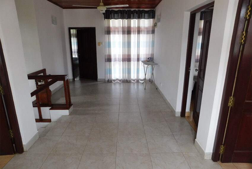 Luxury-house-for-sale-negombo-10075-06