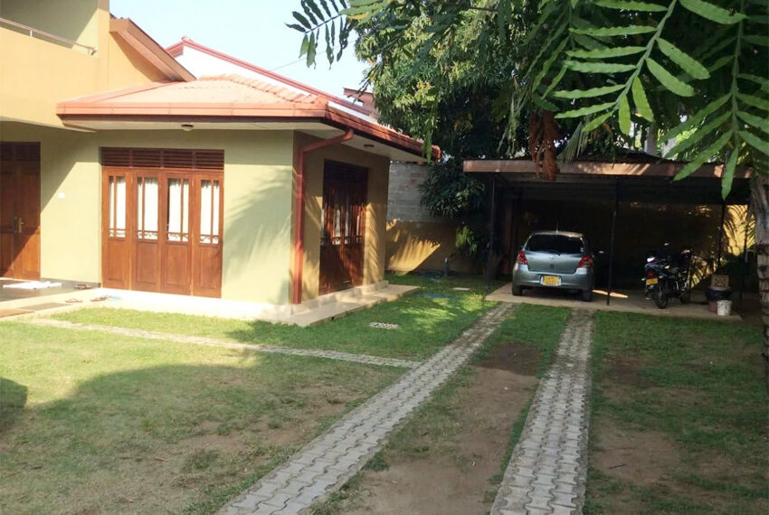 2-storied-House-For-Sale-in-Kundasale-Kandy-10093-07