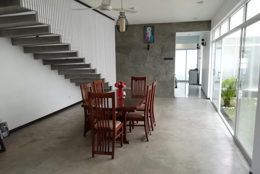 Luxury-House-for-Sale-in-Moratuwa-10129-03