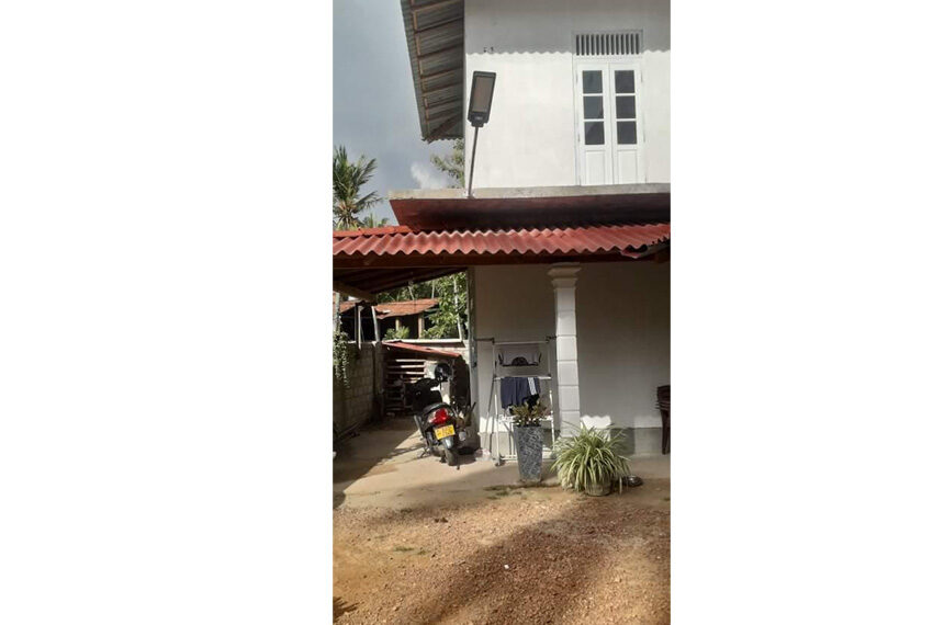 2-storied-House-For-sale-in-Negombo-10243-06