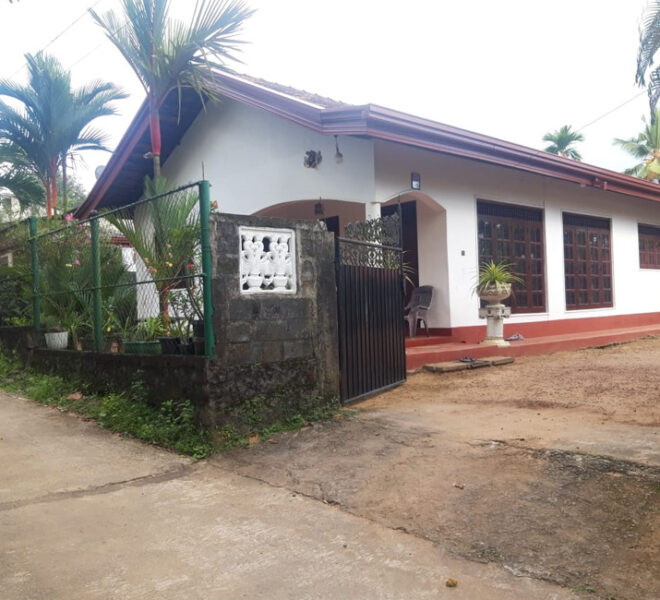 House-for-sale-in-Weliwerya-10281-04