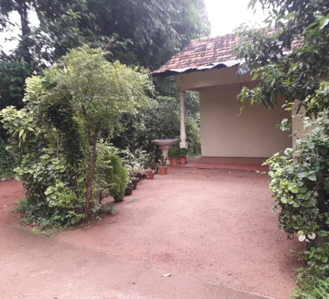 Land-with-House-for-Sale-in-Divulapitiya-10271-05