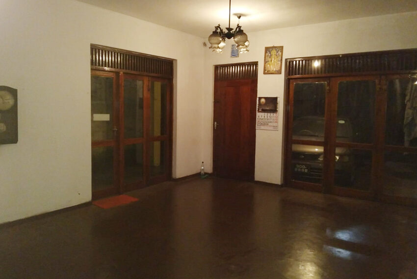 2-Storied-House-for-Sale-in-Thalawathugoda-10329-06