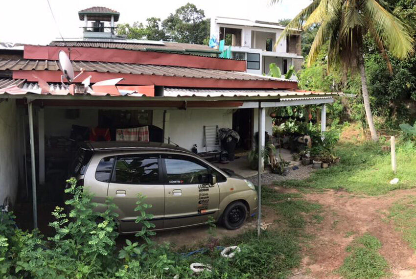 House-with-land-for-sale-in-Kotte-10347-01