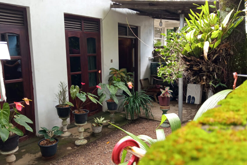 Angoda-Himbutana-house-for-sale-02