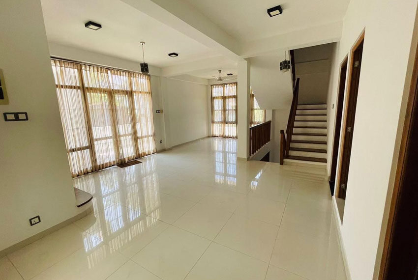 House-for-sale-Dehiwala-10528-03