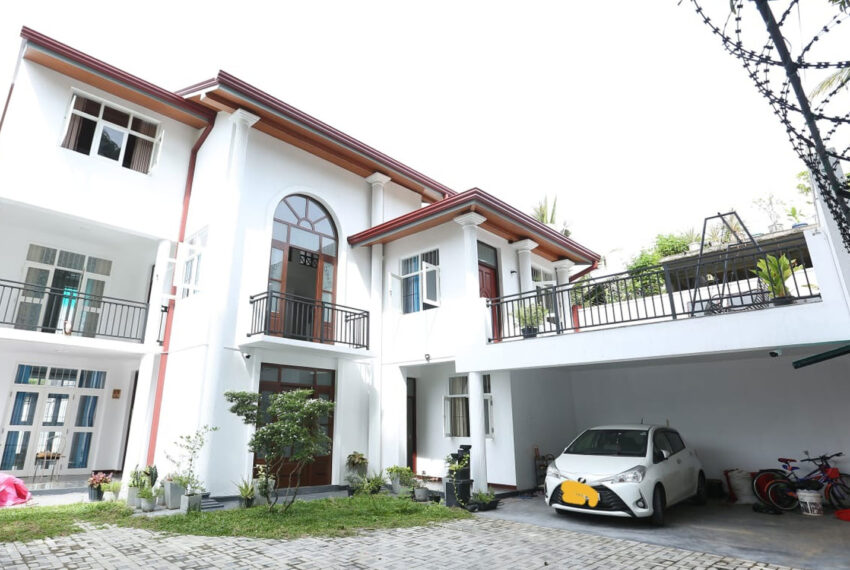 Three-Story-Luxury-House-for-Sale-in-Mount-Lavinia-10523-4