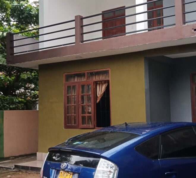 Two-Story-House-for-Sale-in-Ratmalana-10529-4