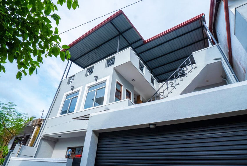 House---for-sale-in--Dehiwala-10581-06jpg