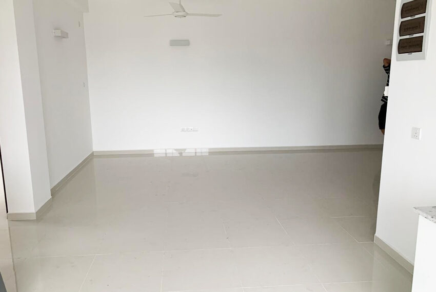 Semi-Furnished-Apartment-for-Sale-in-Colombo-05-10591-02