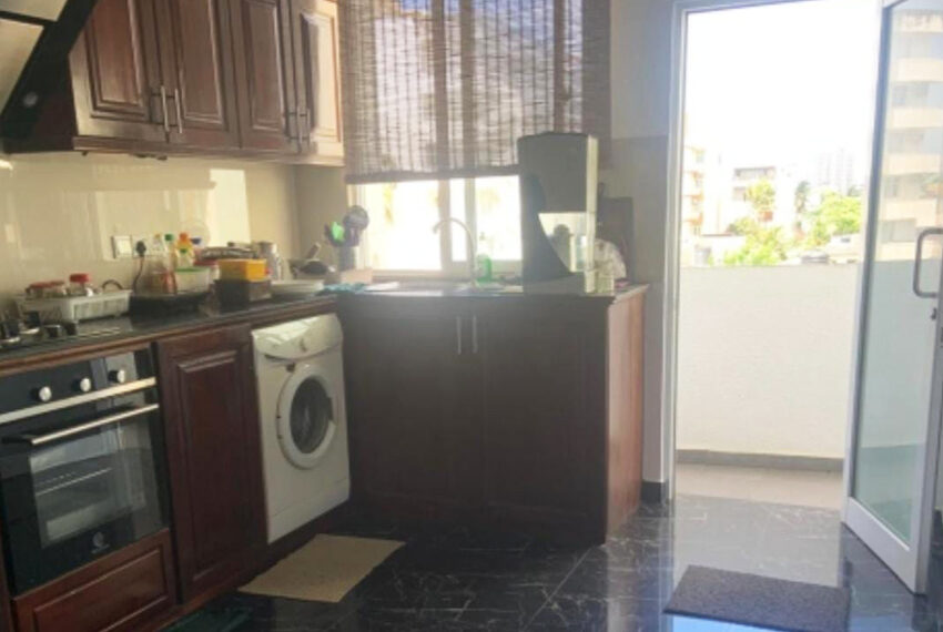 Apartment-for-Sale-in-Mount-Lavinia-10612-02