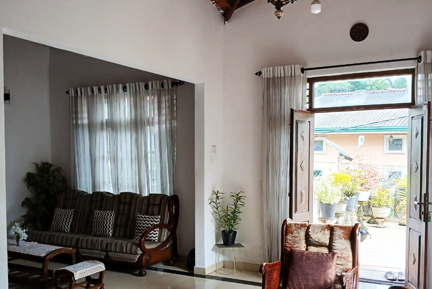 Two-Story-House-for-Sale-in-Kolonnwa-10635-05
