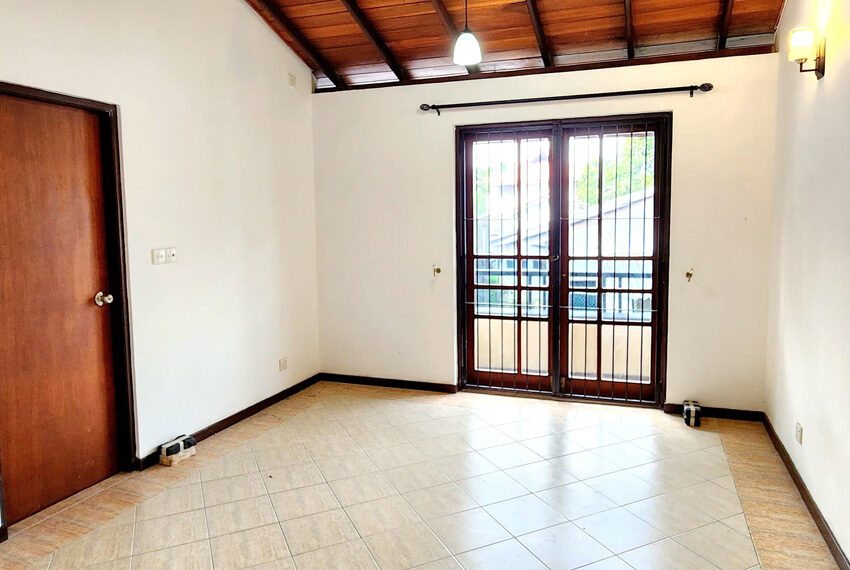 House-for--sale-in-Rajagiriya-10649-04