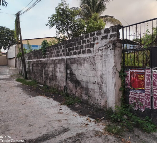 Land-sale-in-Wellampitiya-10642-01
