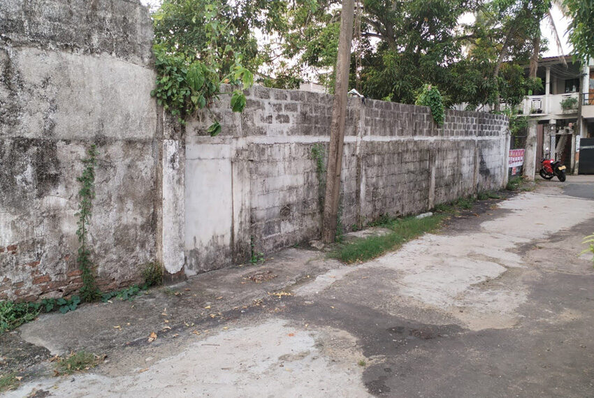 Land-sale-in-Wellampitiya-10642-02
