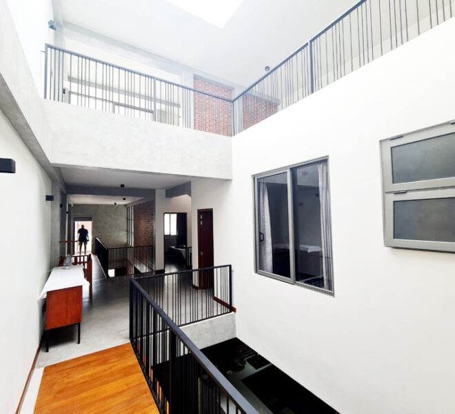Three-Story-Luxury-House-for-Sale-in-Nawala-10650-05
