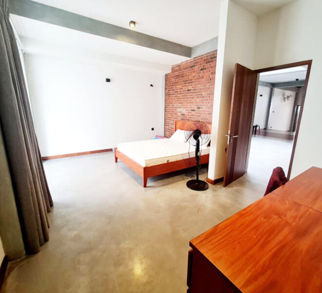 Three-Story-Luxury-House-for-Sale-in-Nawala-10650-06
