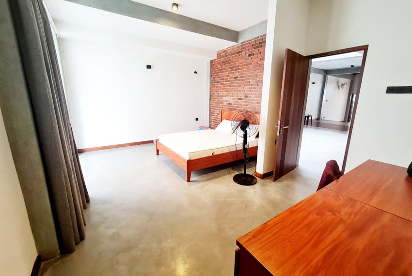 Three-Story-Luxury-House-for-Sale-in-Nawala-10650-06