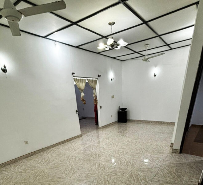 Two-Story-House-for-Sale-in-Kolonnawa-10638-01