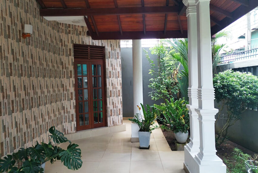 Two-Story-Luxury-House-for-Sale-in-JaEla-10655-01