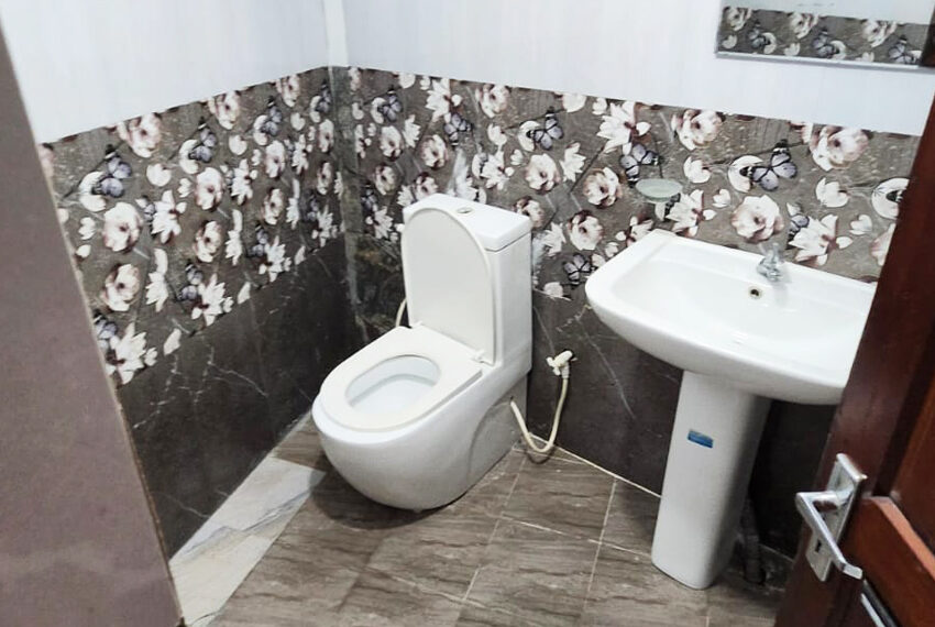 House-for-Sale-in-Colombo-09-10670-02