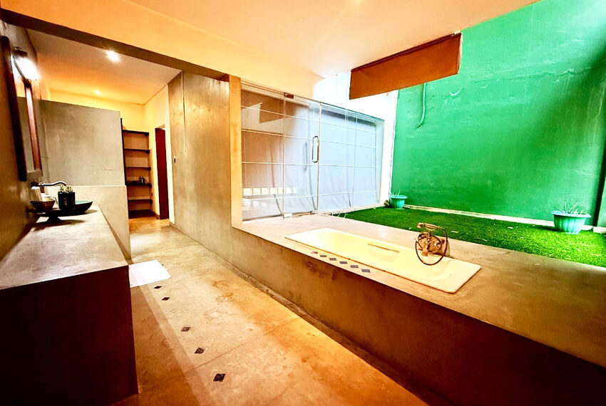 Luxury-Fully-Furnished-Hotel-for-Sale-in-Mount-Lavinia-10678-04