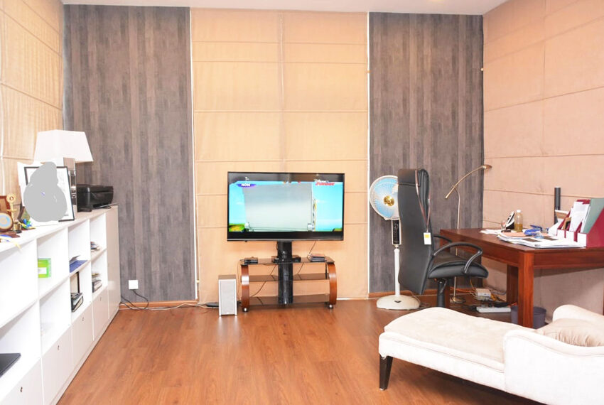 Three-Story-Luxury-House-for-Sale-in-Kotte-10662-03