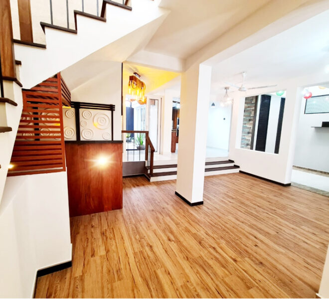 Two-Story-House-for-Sale-in-Pannipitiya-10668-01