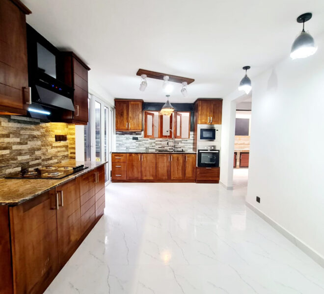 Two-Story-House-for-Sale-in-Pannipitiya-10668-05