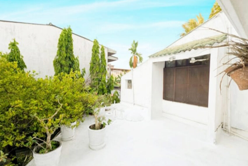 Two-Story-Luxury-House-for-Sale-in-Kalubowila-10660-01