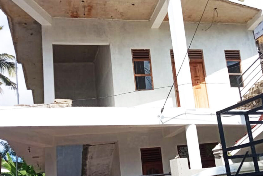 Two-Story-House-for-Sale-in-Mabola-10687-03