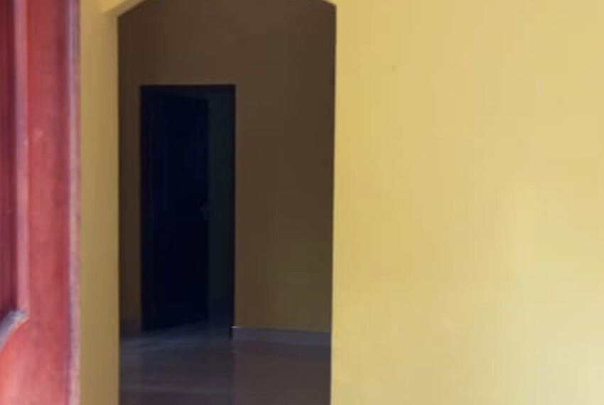 Two-Story-House-for-Sale-in-Mabola-10687-05