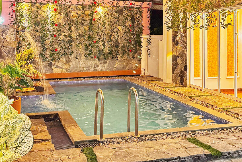 Two-Story-Luxury-House-for-Sale-in-Panadura-10704-06