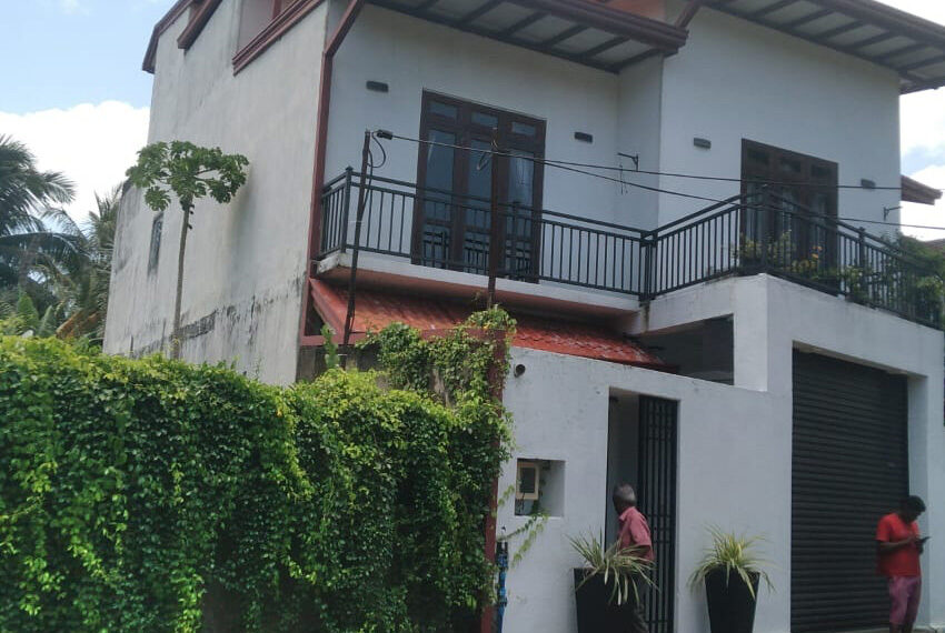 Two-stroy--House--sale-in-Gothatuwa-03-10693