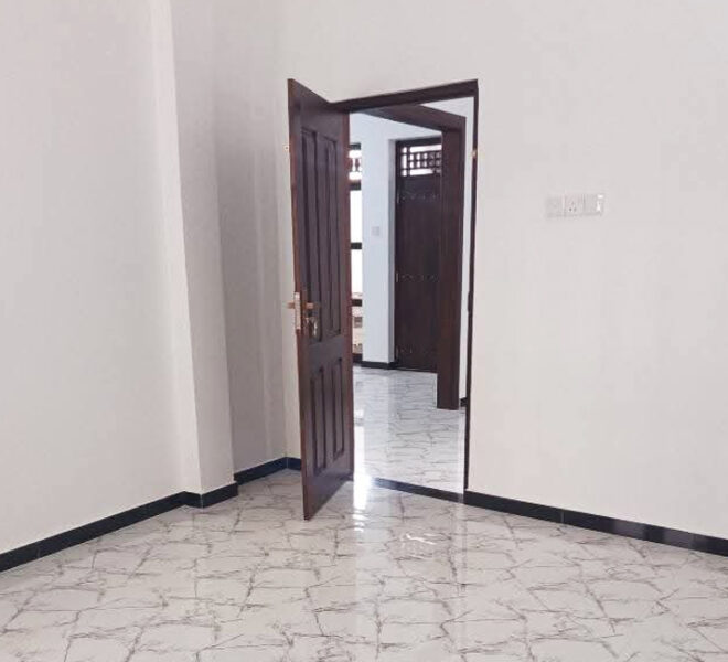 Brand-New-House-for-Sale-in-Gothatuwa-10711-01