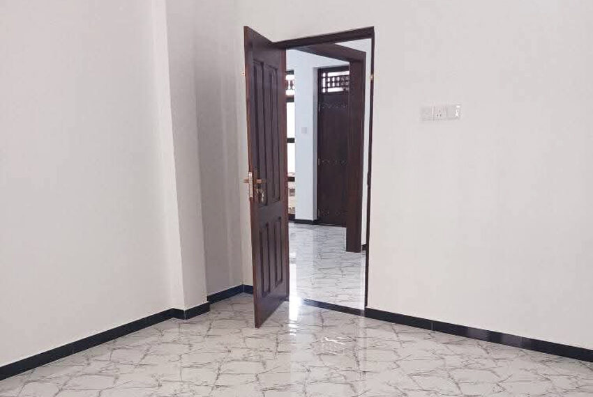 Brand-New-House-for-Sale-in-Gothatuwa-10711-01