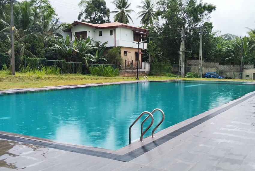 Brand-New-Furnished-Apartment-for-Rent-in-Pannipitiya-10739-02
