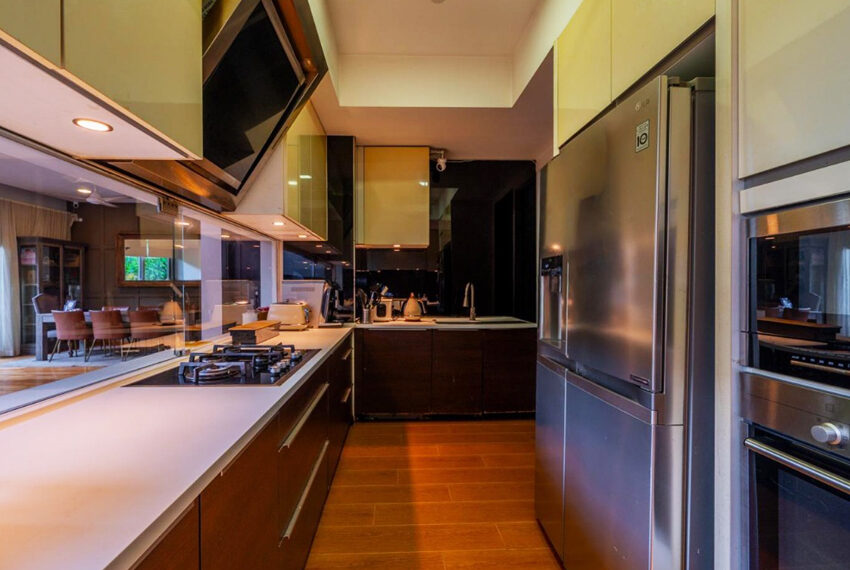 Duplex-Semi-Furnished-Apartment-for-Sale-in-Colombo-07-10751-04