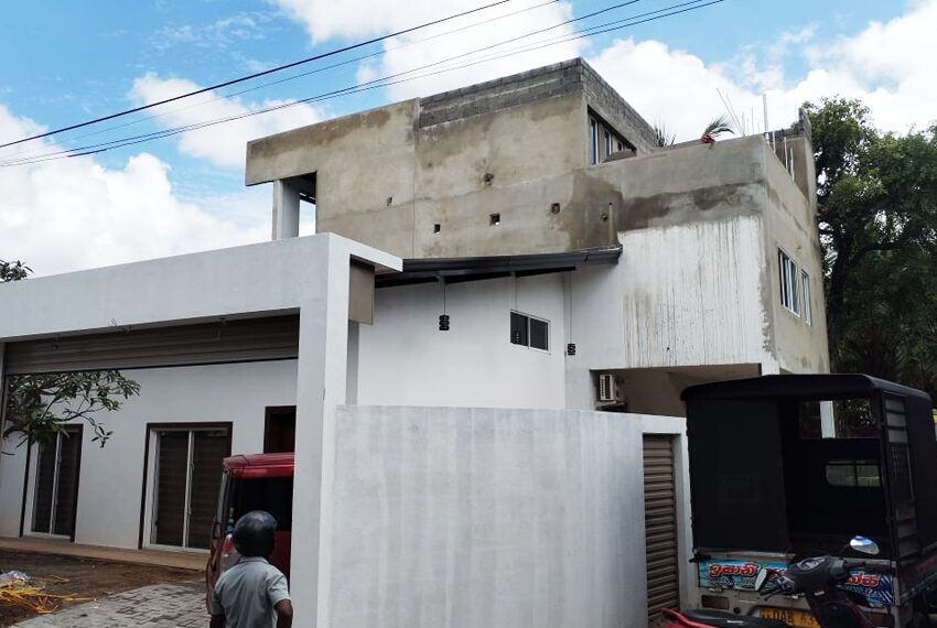 Furnished-Brand-New-House-for-Sale-in-Thalawathugoda-10745-03