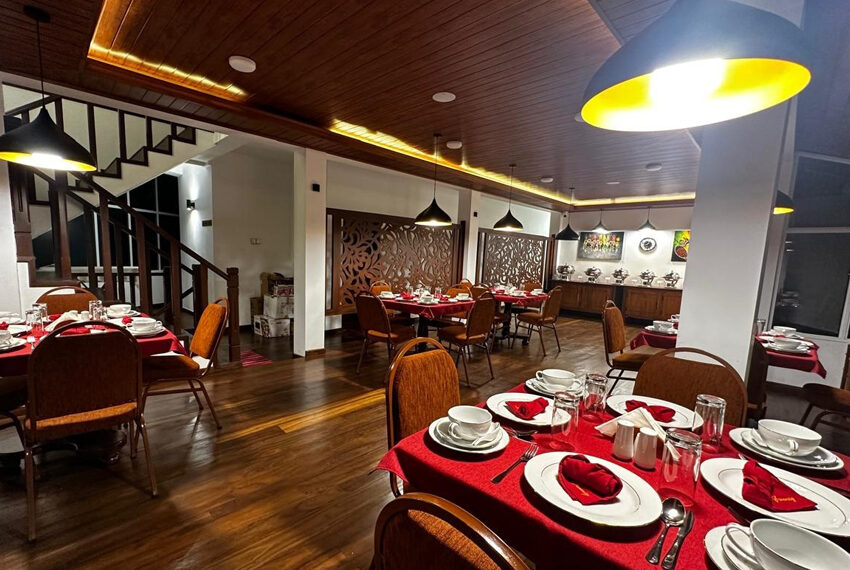 Hotel-for-sale-in-Nuweraeliya-08-10756