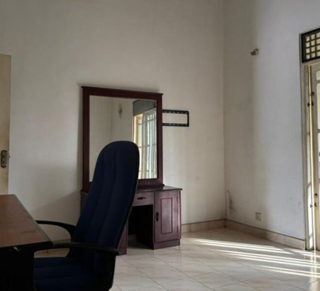 House-for-Rent-in-Hunupitiya-10767-06