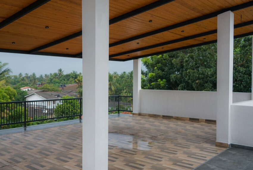 House-for-sale-in-Kotikawattha-10759-02