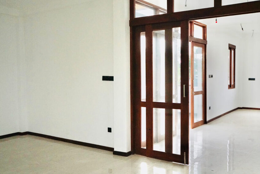 House-for-sale-in-Kotikawattha-10759-07