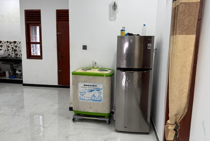 House-for-sale-in-Wellampitiya-02-10753