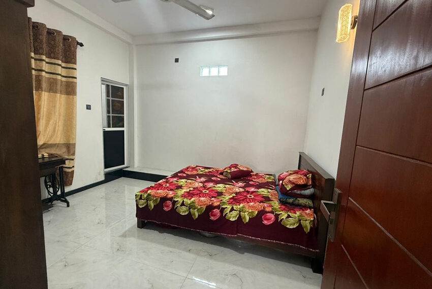House-for-sale-in-Wellampitiya-06-10753