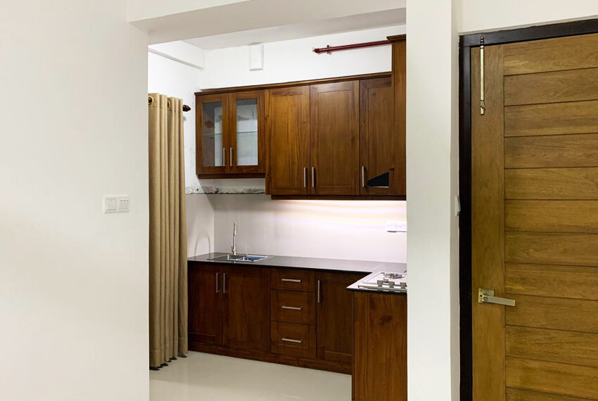 Luxury-Apartment-for-Sale-in-Colombo-08-10749-02