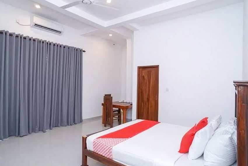 Modern-Guest-House-for-Sale-in-Kurunegala-10758-01