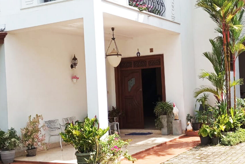 Three-Story-House-for-Sale-in-Nawala-10760-05