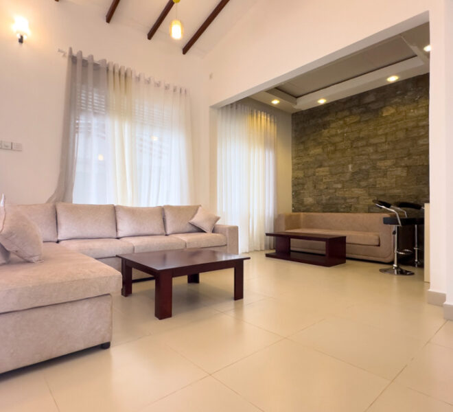 Furnished-Luxury-House-for-Sale-in-Thalawathugoda-10772-04