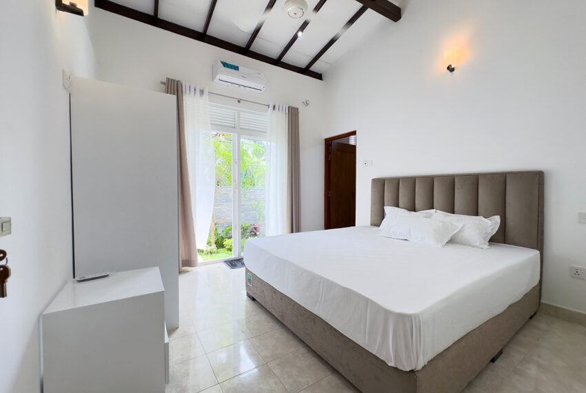 Furnished-Luxury-House-for-Sale-in-Thalawathugoda-10772-07